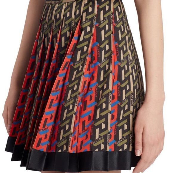 VERSACE Silk Skirt La Greca Monogram Print Pleated Miniskirt